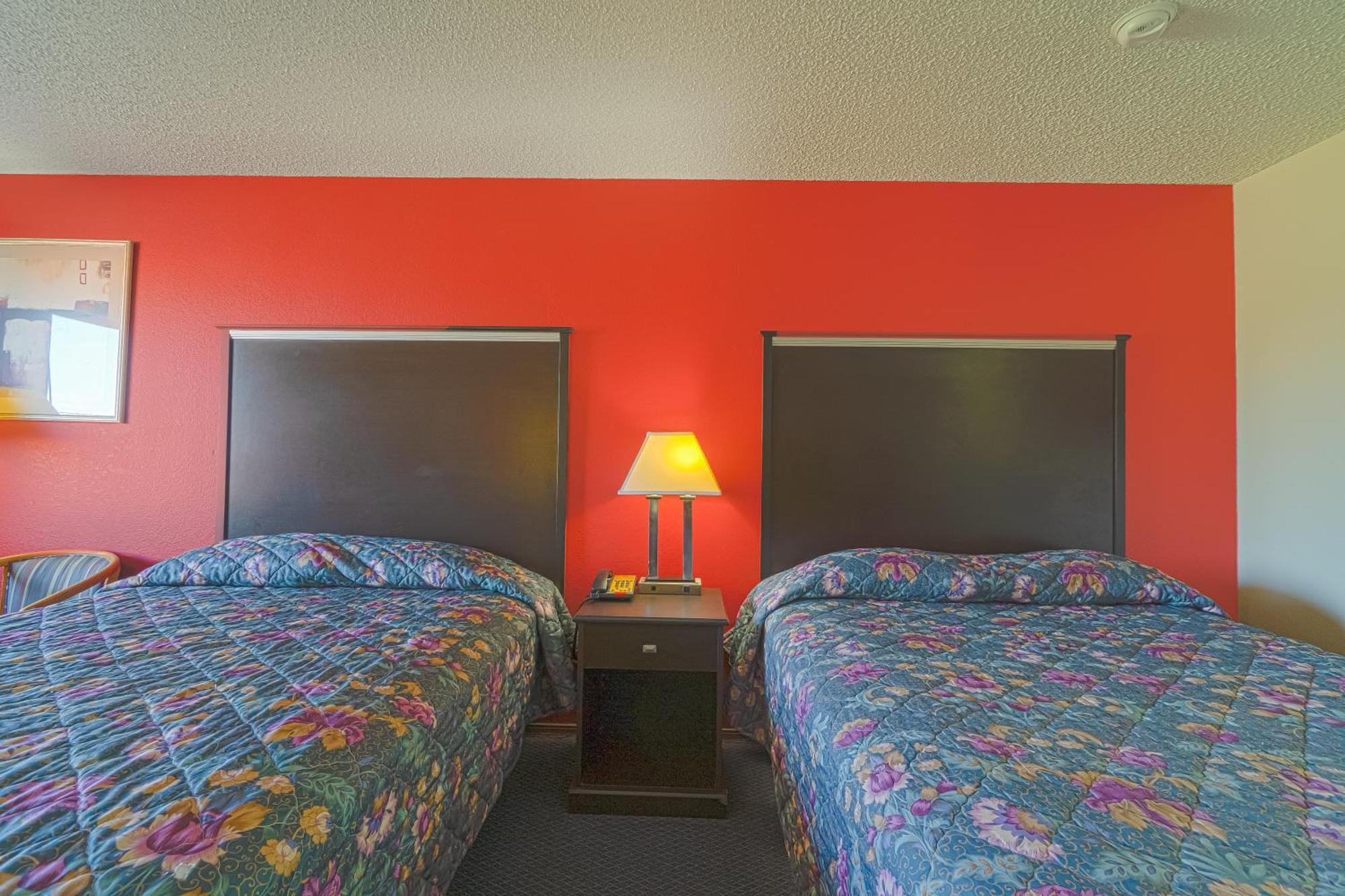 Regency Inn & Suites By Oyo Bay City Tx Kültér fotó