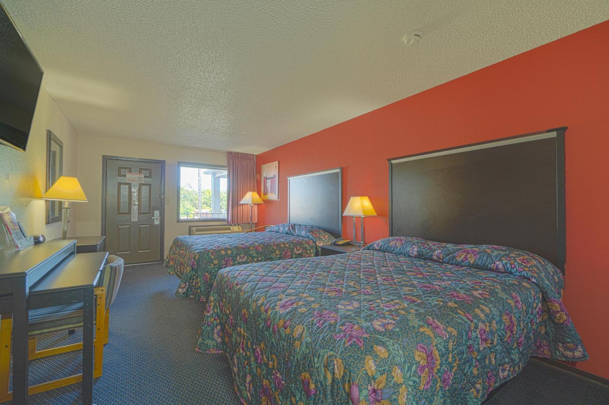 Regency Inn & Suites By Oyo Bay City Tx Kültér fotó