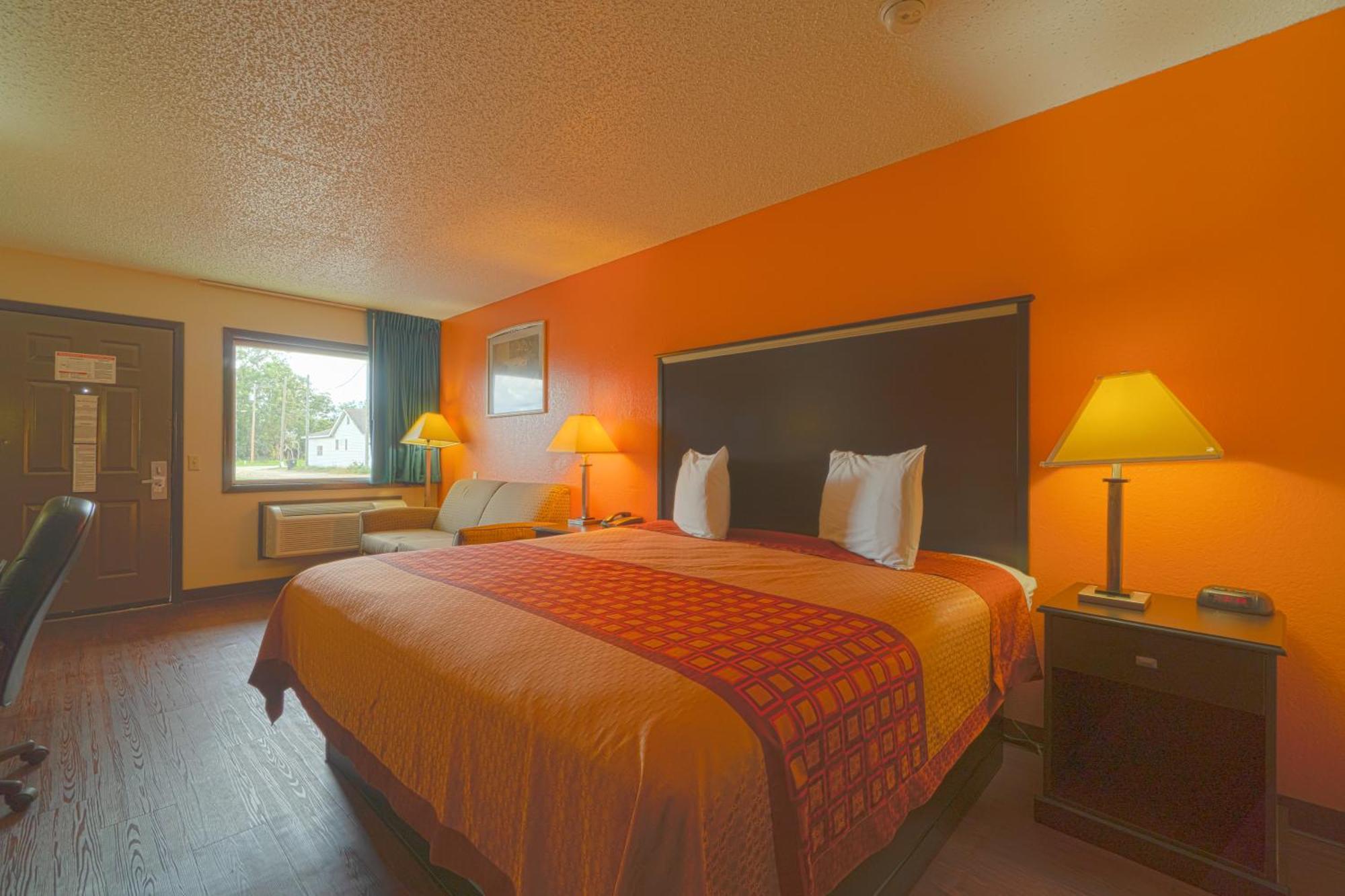 Regency Inn & Suites By Oyo Bay City Tx Kültér fotó