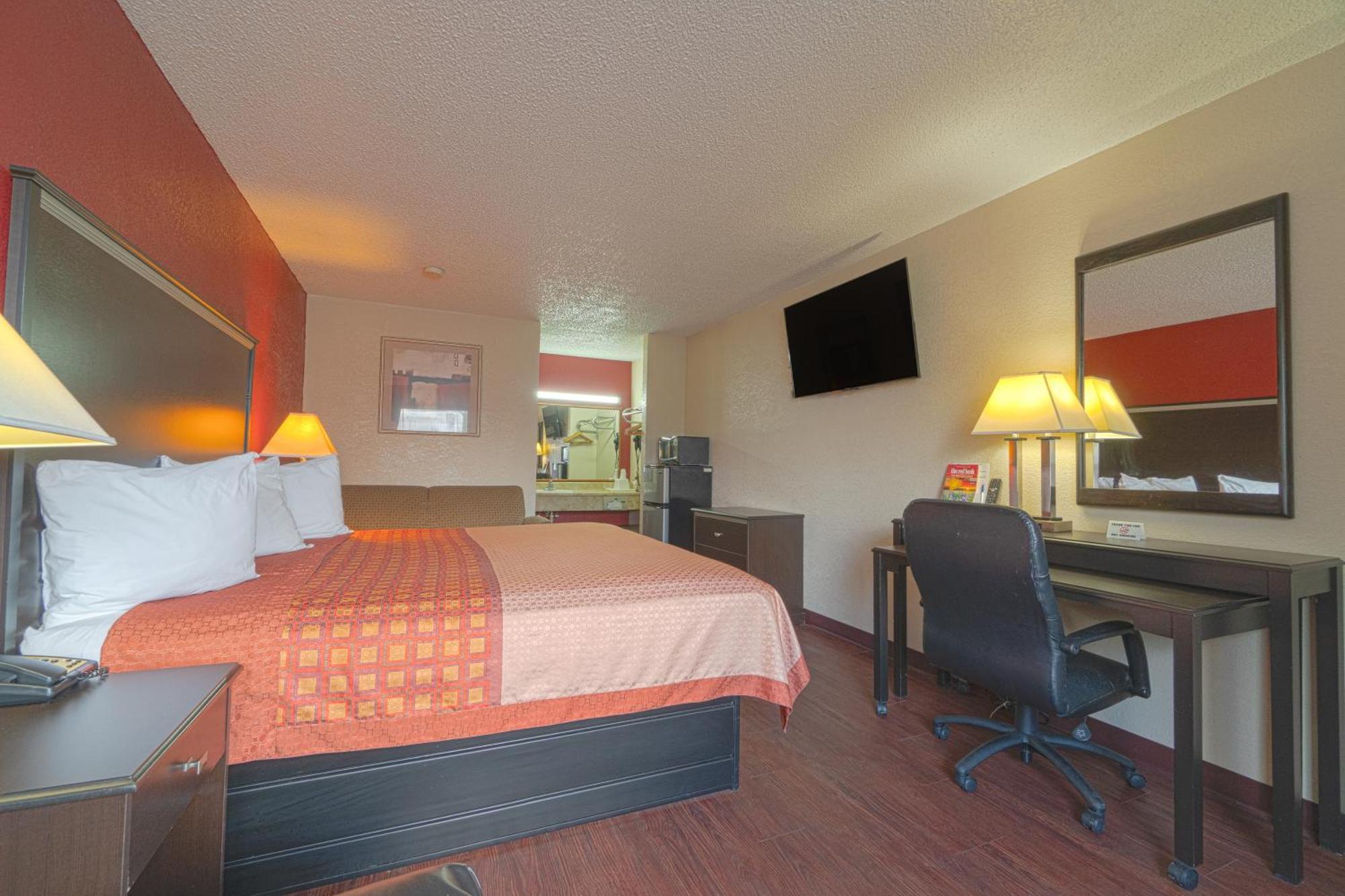 Regency Inn & Suites By Oyo Bay City Tx Kültér fotó
