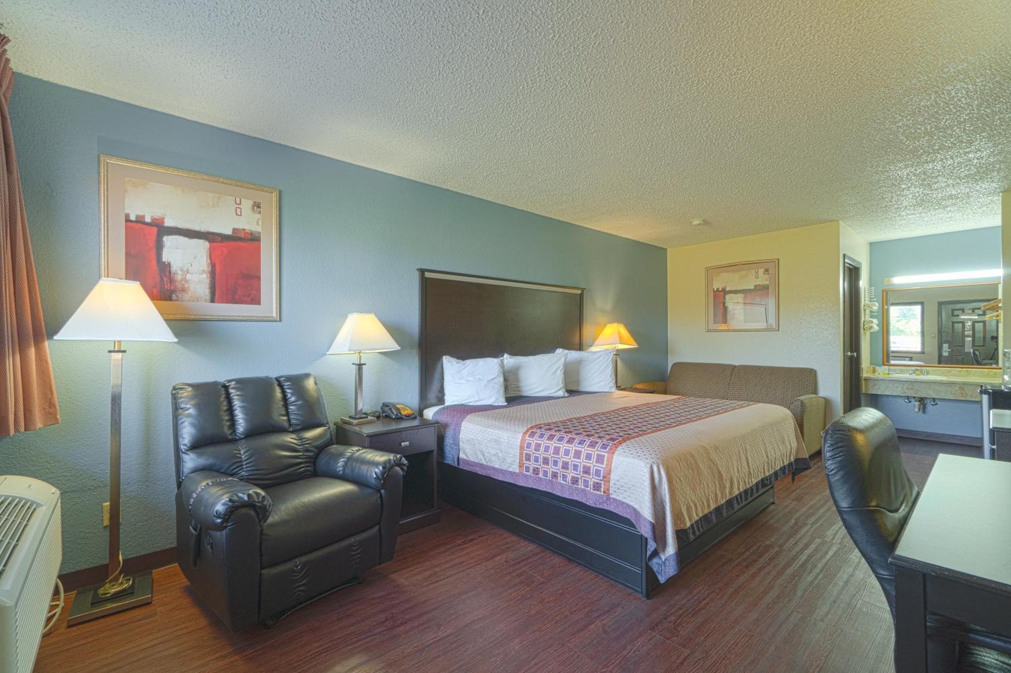 Regency Inn & Suites By Oyo Bay City Tx Kültér fotó