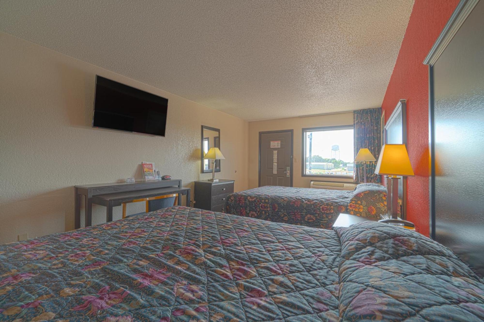 Regency Inn & Suites By Oyo Bay City Tx Kültér fotó