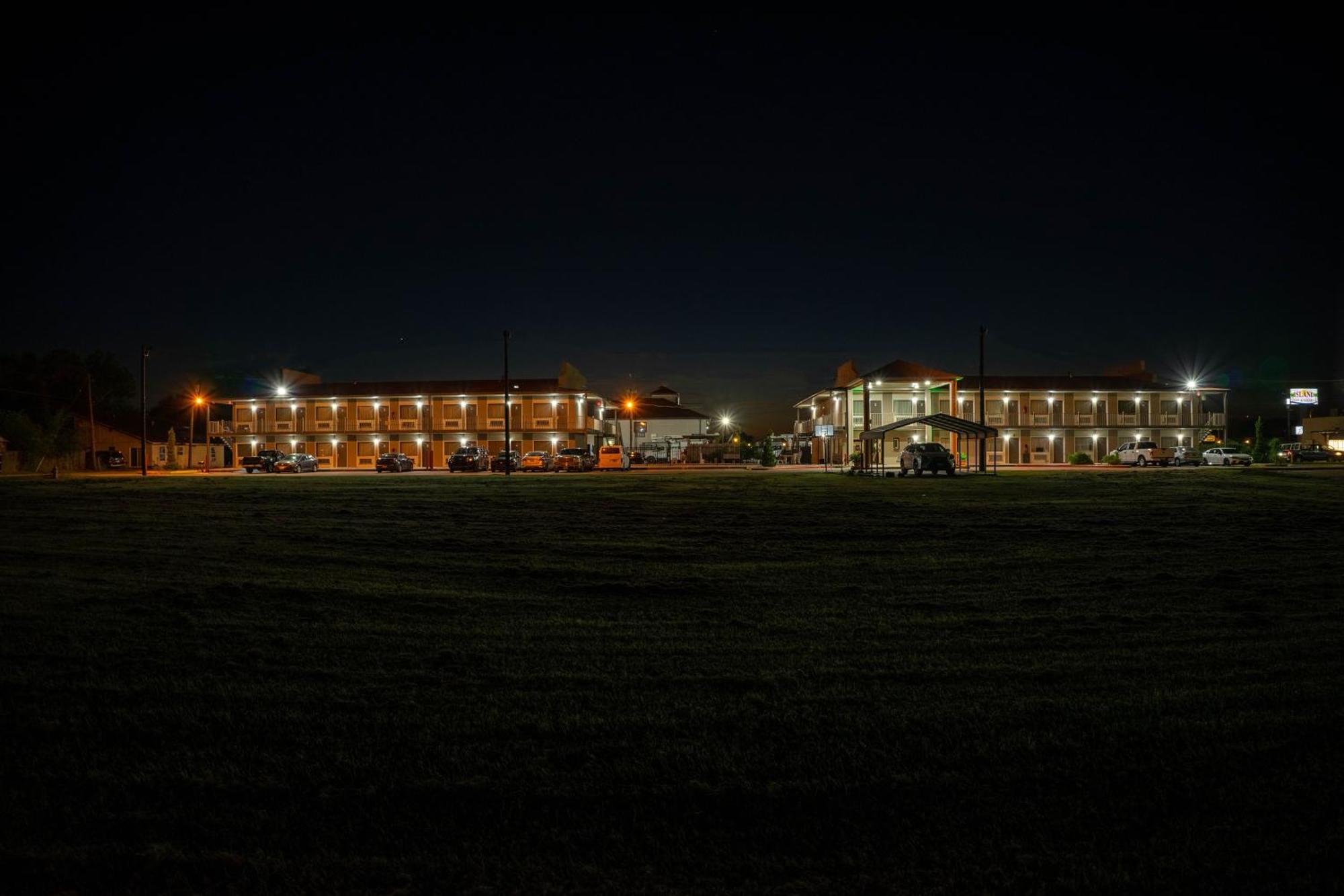 Regency Inn & Suites By Oyo Bay City Tx Kültér fotó